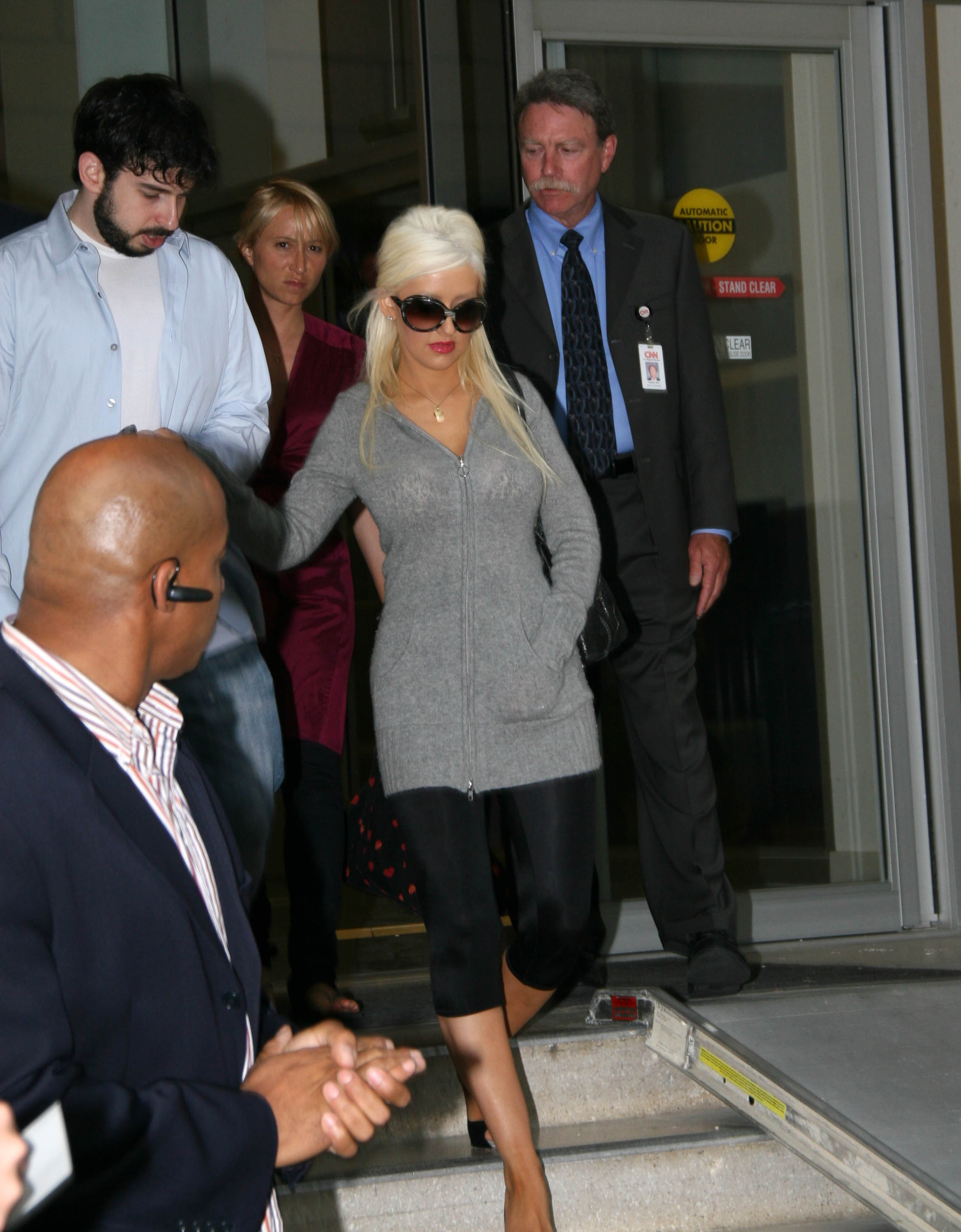 cacompl_283629~205.jpg cacompl_283629~205.jpg