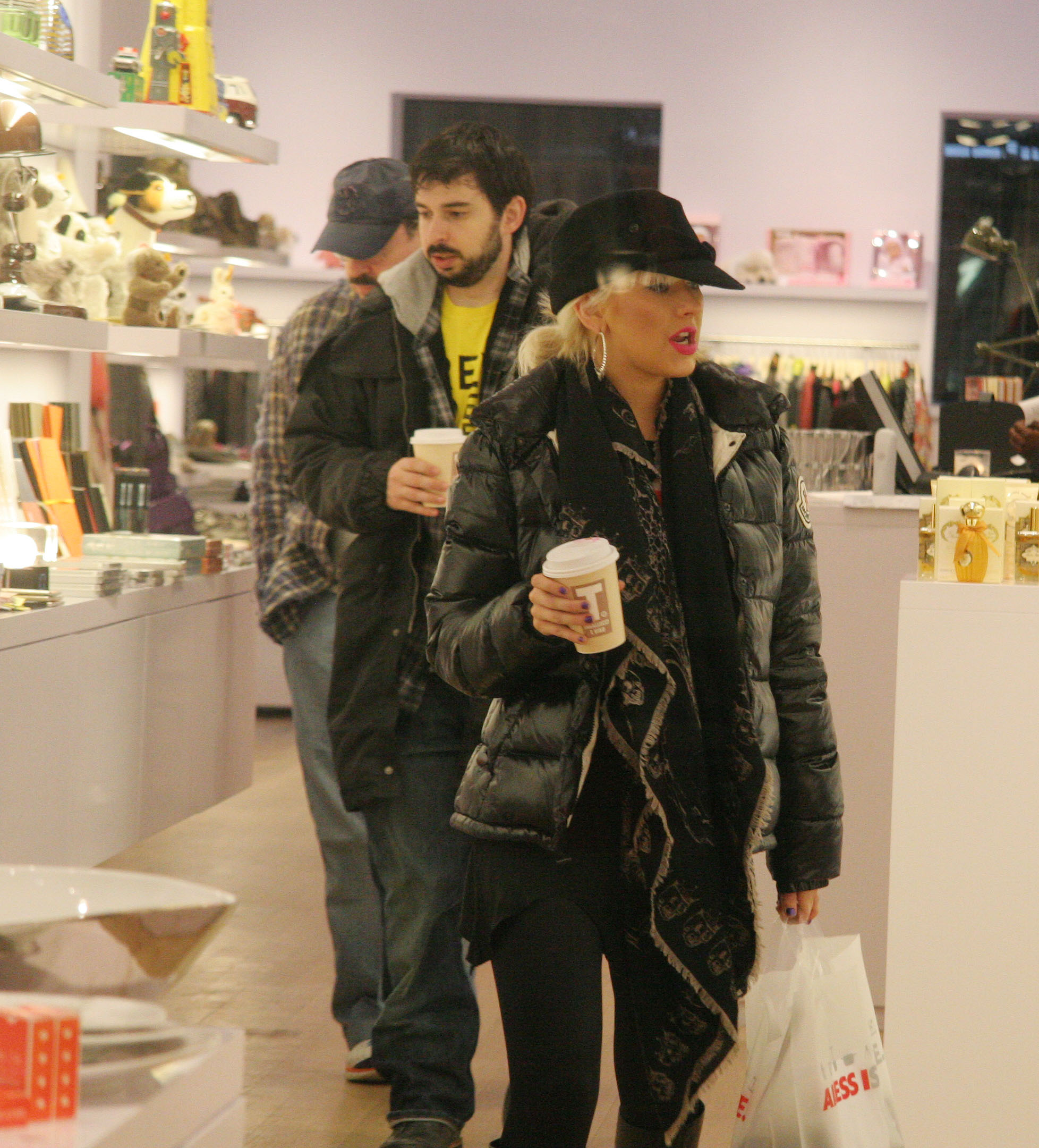 hi_12297665891088.jpg hi_12297665891088.jpg