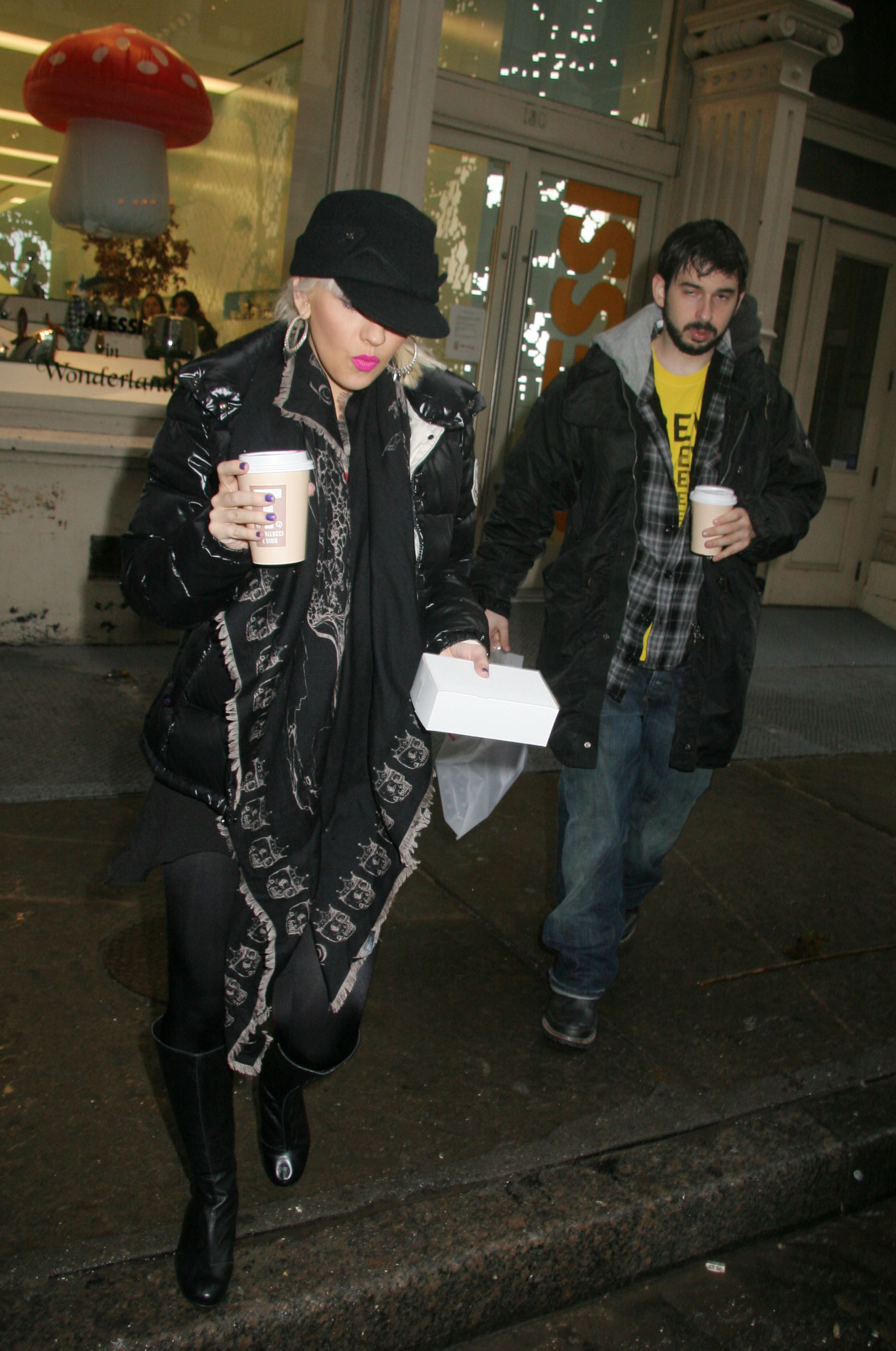 hi_12297665961093.jpg hi_12297665961093.jpg