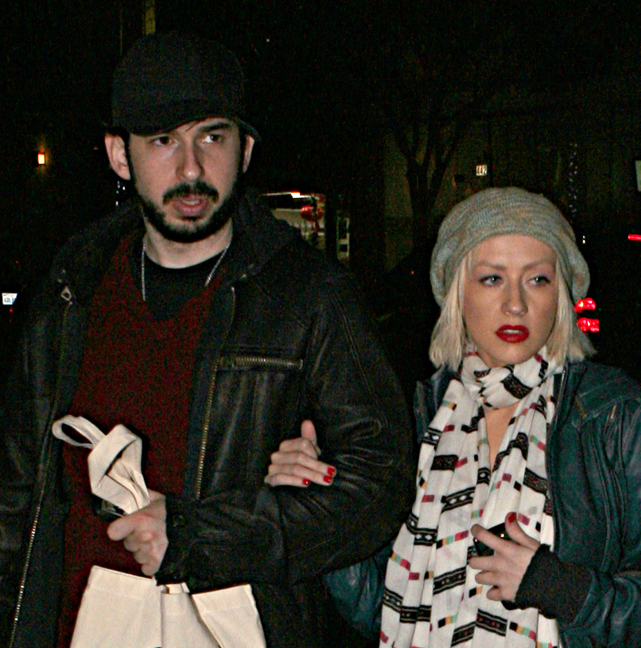 legendtina_281129.jpg legendtina_281129.jpg