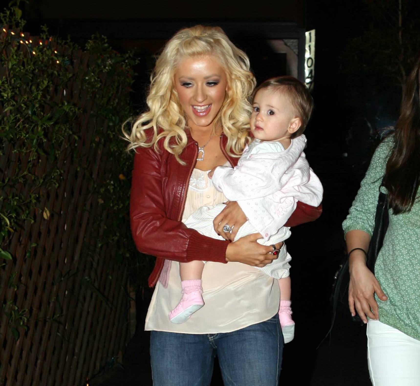 out_may28_1180424741.jpg out_may28_1180424741.jpg