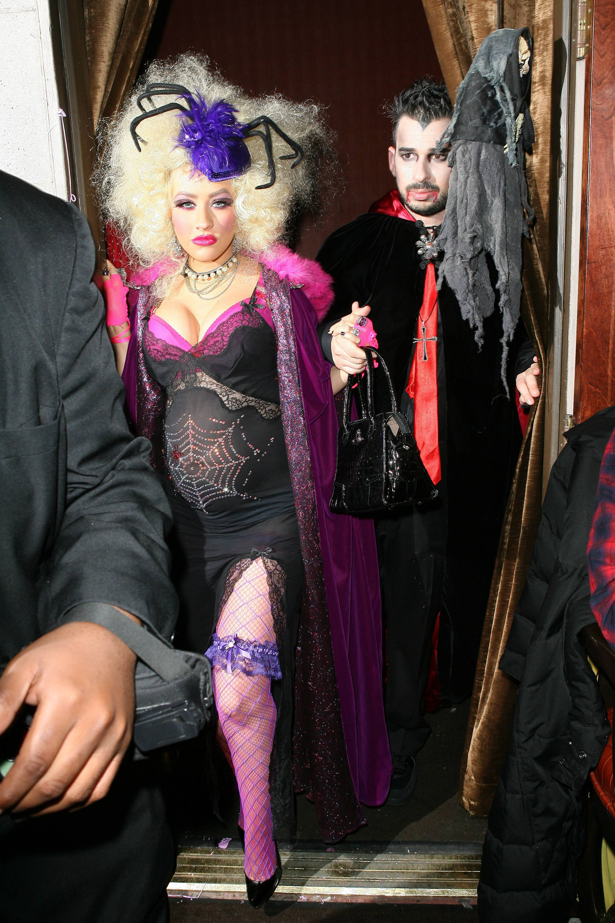 party_oct31_1193968523.jpg party_oct31_1193968523.jpg