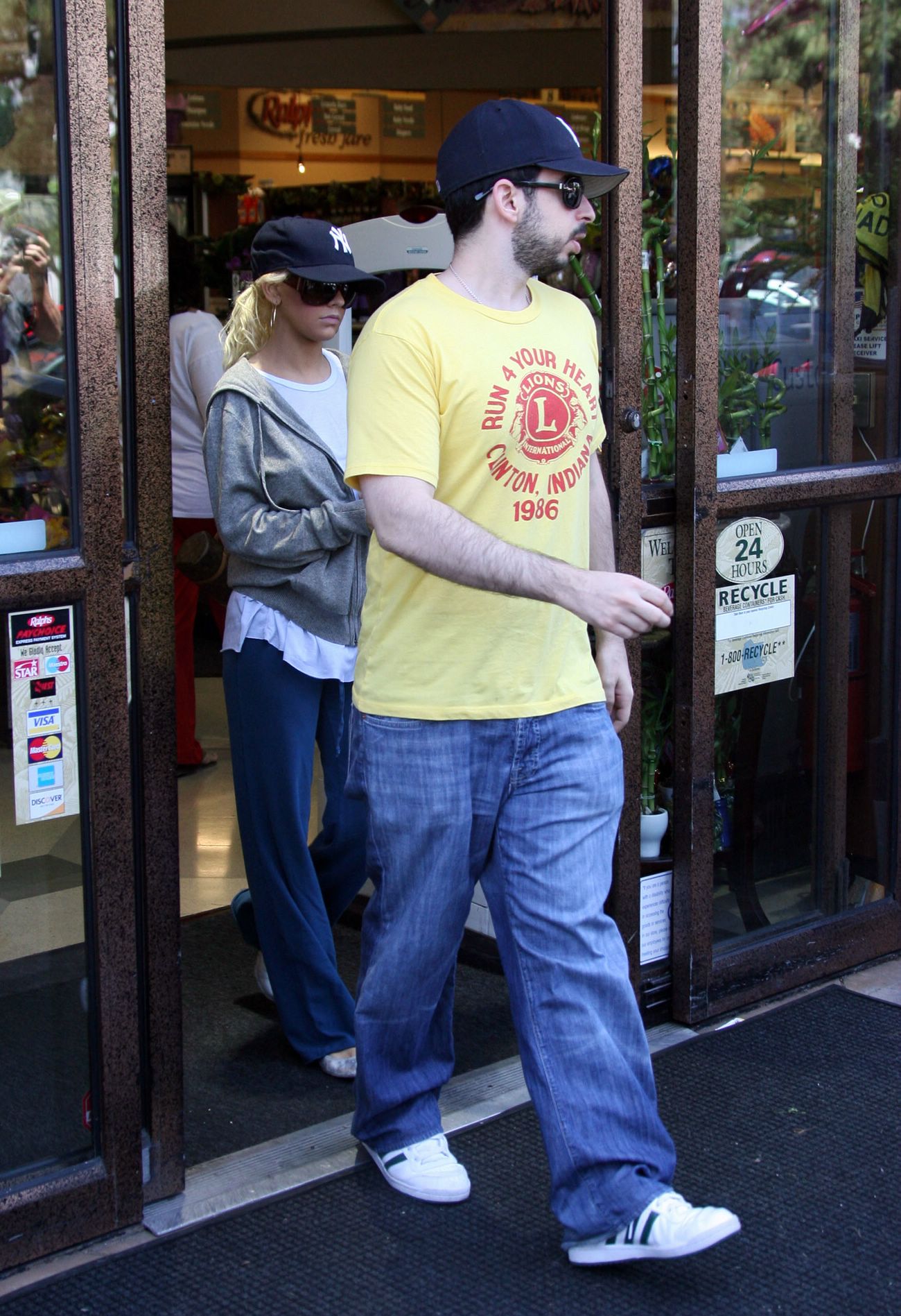 ralphs_aug7_1186556563.jpg ralphs_aug7_1186556563.jpg