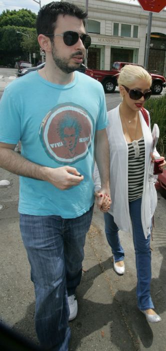 shopping_aug14_1187216107.jpg shopping_aug14_1187216107.jpg