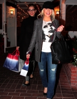 Filename=017014008.JPG
Filesize=2010KiB
Dimensions=1902x3000
Date added=Jan 22, 2019 017014008.JPG