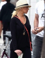 Filename=020202001.jpg
Filesize=2176KiB
Dimensions=3456x4848
Date added=Jan 22, 2019 020202001.jpg