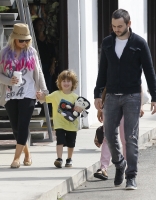 Filename=052017.jpg
Filesize=515KiB
Dimensions=1872x2000
Date added=Jan 22, 2019 052017.jpg