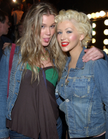 Filename=184503449.png
Filesize=7148KiB
Dimensions=0x0
Date added=Jan 09, 2019 184503449.png