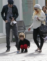 Filename=278963018.jpg
Filesize=1952KiB
Dimensions=2400x3600
Date added=Jan 22, 2019 278963018.jpg