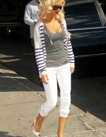 Filename=44~5.jpg
Filesize=1326KiB
Dimensions=1912x3000
Date added=Jan 15, 2019 44~5.jpg