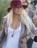 Filename=45895072.JPG
Filesize=32KiB
Dimensions=368x512
Date added=Jan 21, 2019 45895072.JPG