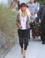 Filename=45895081.JPG
Filesize=35KiB
Dimensions=368x512
Date added=Jan 21, 2019 45895081.JPG