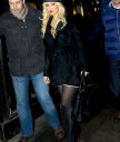 Arrives_at_Hix_restaurant_in_London_to_have_dinner_with_Matthew_Rutler_-_December_12_-_Christina_Aguilera_Daily_0010.jpg
