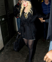 Arrives_at_Hix_restaurant_in_London_to_have_dinner_with_Matthew_Rutler_-_December_12_-_Christina_Aguilera_Daily_0019.jpg