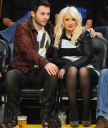 At_Lakers_vs_Oklahoma_City_Thunder_-_March_29_-_Christina_Aguilera_Daily_038.jpg
