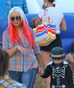 At_Mr__Bones_Pumpkin_Patch_In_West_Hollywood_With_Max_And_Matt_-_October_14_-_Christina_Aguilera_Daily_0269.jpg