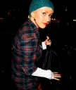 At_Osteria_Mozza_-_January_4_-_Christina_Aguilera_Daily_022.jpg