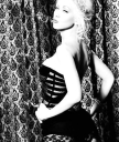 Christina-Aguilera-Back-to-Basics_0009.jpg