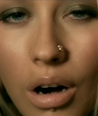 Christina_Aguilera_-_Beautiful_057.jpg