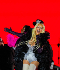 Christina_Aguilera_-_XtinaHQ_50707.jpg