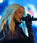 Christina_Aguilera_-_XtinaHQ_57272.jpg