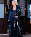 Christina_Aguilera_Daily_-__Spotted_out_in_New_York_City_-_005.jpg