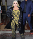 Christina_Aguilera_Daily_-__Spotted_out_in_New_York_City_June_28_1_-_0030.jpg
