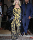 Christina_Aguilera_Daily_-__Spotted_out_in_New_York_City_June_28_1_-_0050.jpg