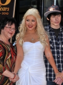 Filename=Christina_Aguilera_is_honored_with_a_Star_on_the_Hollywood_Walk_of_Fame_-_November_15_-_Christina_Aguilera_Daily_00002.jpg
Filesize=4820KiB
Dimensions=4256x2832
Date added=Apr 12, 2023 Christina_Aguilera_is_honored_with_a_Star_on_the_Hollywood_Walk_of_Fame_-_November_15_-_Christina_Aguilera_Daily_00002.jpg