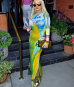 Christina_Aguilera_spotted_out_in_SoHo2C_New_York_004.jpg