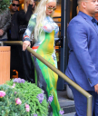 Filename=Christina_Aguilera_spotted_out_in_SoHo2C_New_York_0041.jpg
Filesize=3338KiB
Dimensions=2000x3000
Date added=Sep 11, 2023 Christina_Aguilera_spotted_out_in_SoHo2C_New_York_0041.jpg
