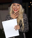 Dinner_Date_with_Jordan_-_September_22_-_Christina_Aguilera_Daily_0002.jpg
