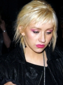 Leaving_Peaches_Concert_At_Henry_Fonda_Thatre_In_LA_-_June_6_-_Christina_Aguilera_Daily_01.jpg