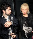 Leaving_Peaches_Concert_At_Henry_Fonda_Thatre_In_LA_-_June_6_-_Christina_Aguilera_Daily_06.jpg