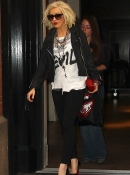Filename=Leaving_a_Hotel_in_NYC_-_May_6_-_Christina_Aguilera_Daily_0007.jpg
Filesize=1408KiB
Dimensions=1712x2700
Date added=Apr 12, 2023 Leaving_a_Hotel_in_NYC_-_May_6_-_Christina_Aguilera_Daily_0007.jpg