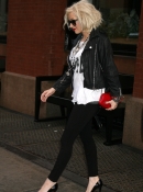 Filename=Leaving_a_Hotel_in_NYC_-_May_6_-_Christina_Aguilera_Daily_0038.jpg
Filesize=2751KiB
Dimensions=2111x3341
Date added=Apr 12, 2023 Leaving_a_Hotel_in_NYC_-_May_6_-_Christina_Aguilera_Daily_0038.jpg