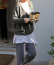 Leaving_a_friend_s_house_with_coffee_-_July_6_-_Christina_Aguilera_Daily_0007.jpg