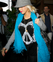 Magnolia_Restaurant_-_May_30_-__Christina_Aguilera_Daily_13.jpg