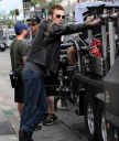 On_the_set_of_Burlesque_in_Los_Angeles_-_January_11_-_Christina_Aguilera_Daily_038.jpg