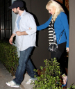 Osteria_Mozza_in_Los_Angeles_-_August_15_-_Christina_Aguilera_Daily_003.jpg
