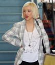 buzz_091203OSM_ChristinaAguilera_12.jpg