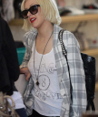 buzz_091203OSM_ChristinaAguilera_34.jpg