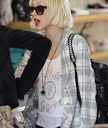 buzz_091203OSM_ChristinaAguilera_38.jpg