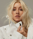 christina_aguilera_cosmopolitan_2018_005.jpg
