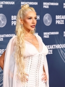 xtinadaily_christina_aguilera_11th_Breakthrough_Prize_Ceremony_at_Barker_Hangar_2212222232240.jpg