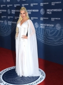 xtinadaily_christina_aguilera_11th_Breakthrough_Prize_Ceremony_at_Barker_Hangar_3933943953960.jpg
