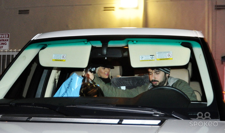 wenn_3906590.jpg wenn_3906590.jpg