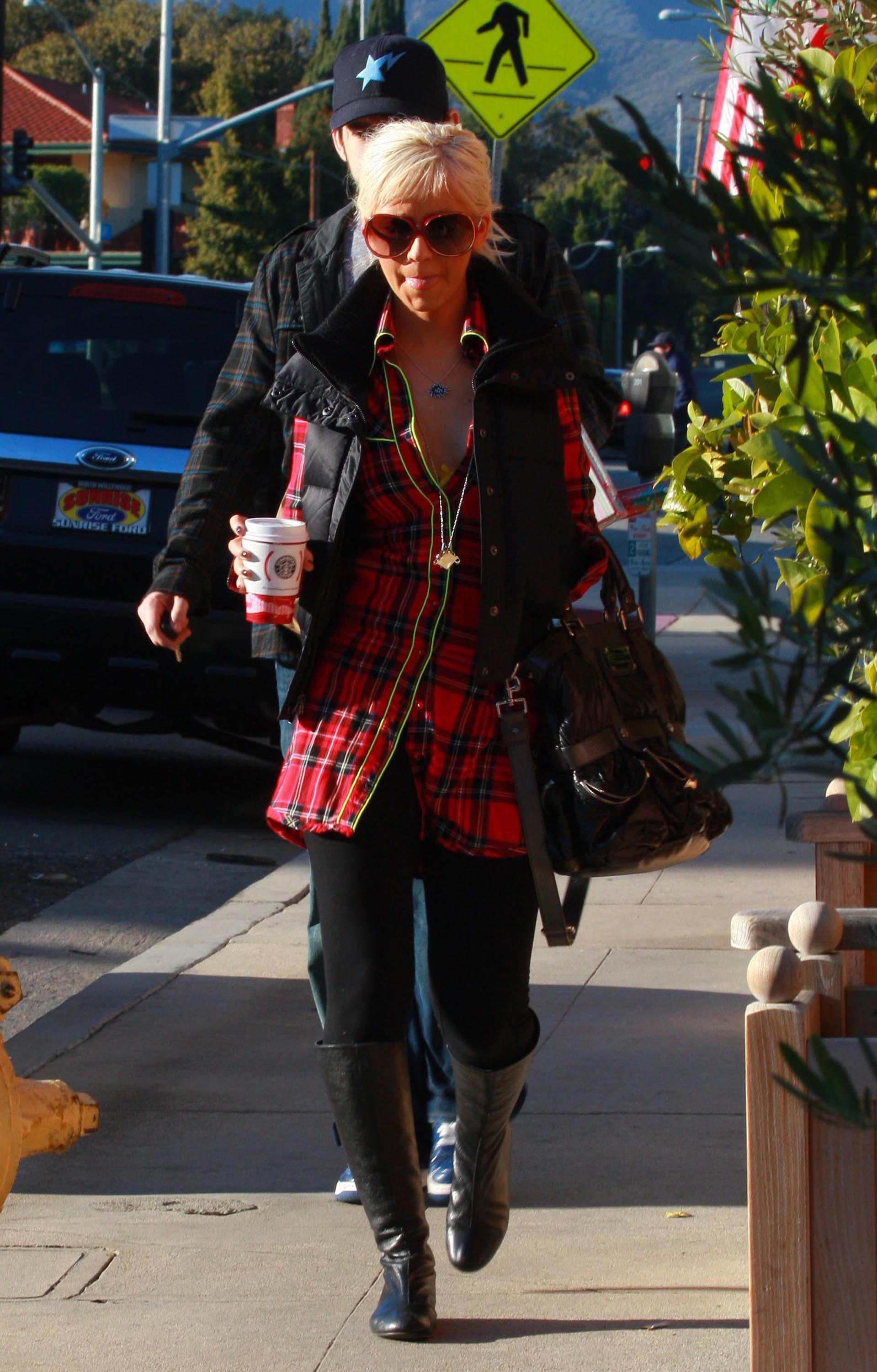 xd_458_282429.jpg xd_458_282429.jpg