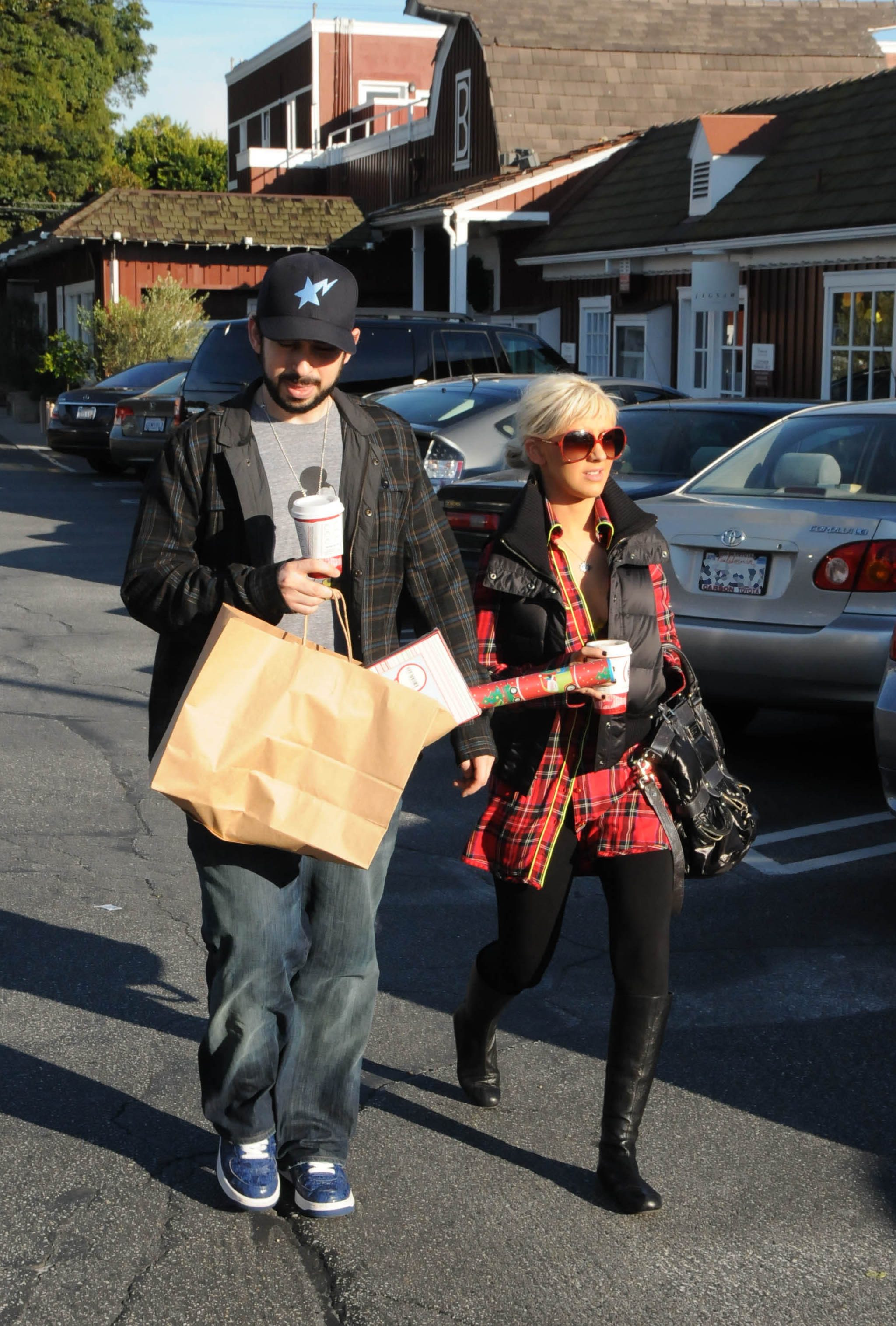 xd_458_283429.jpg xd_458_283429.jpg