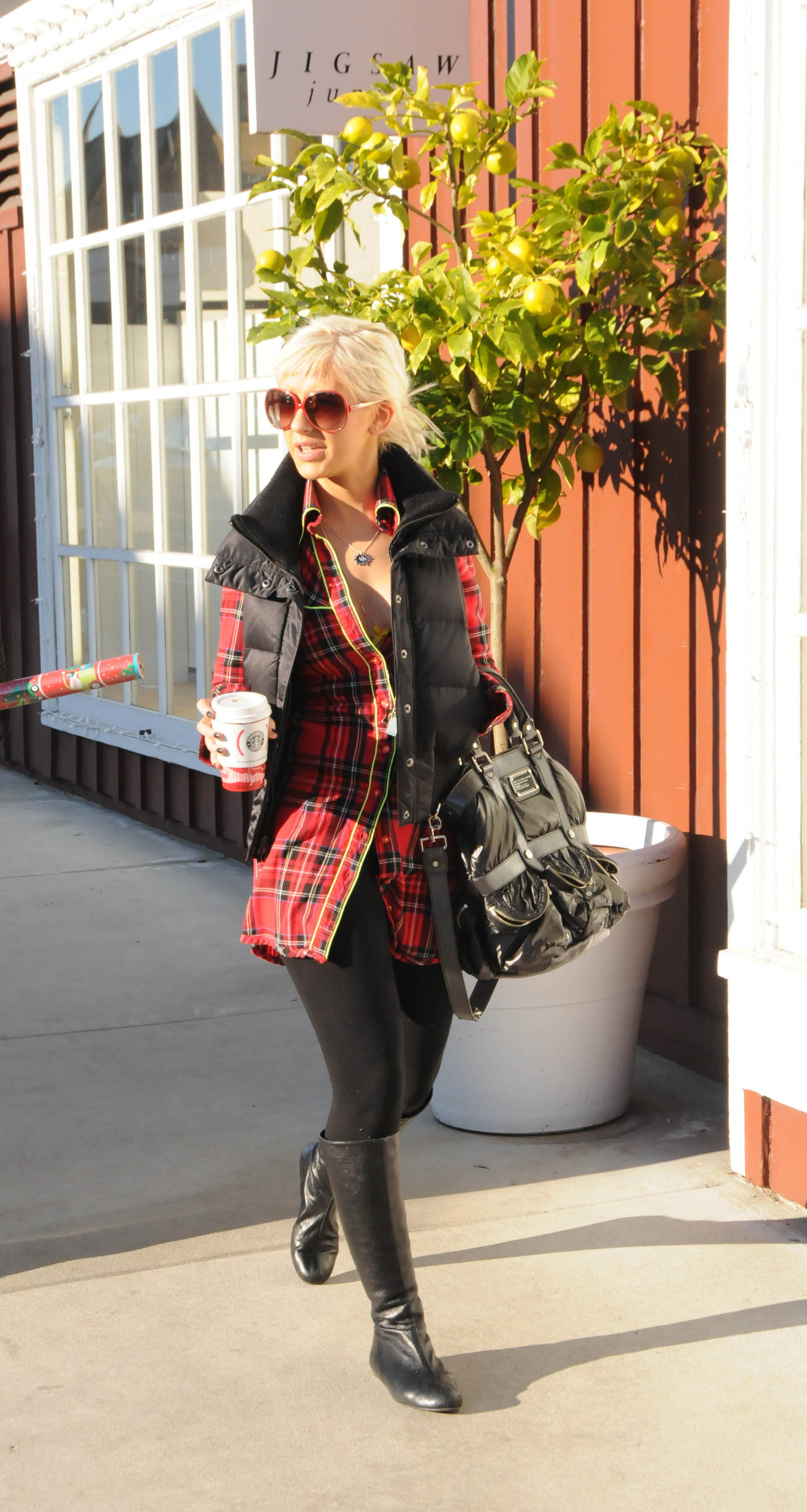 xd_458_284129.jpg xd_458_284129.jpg